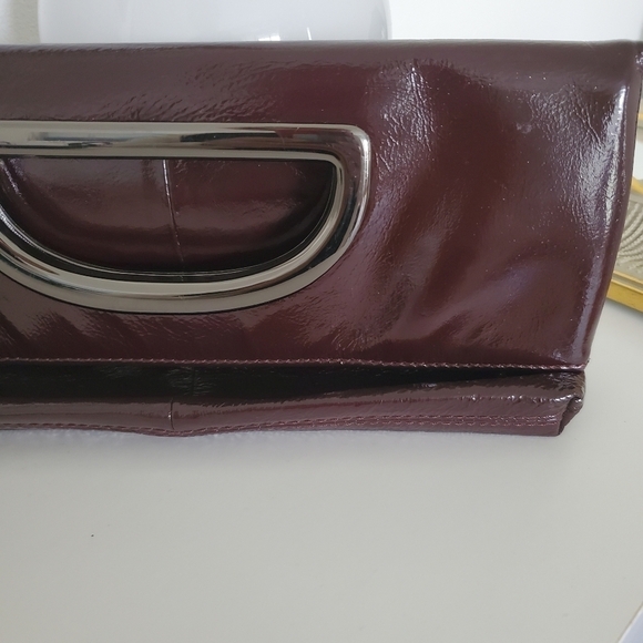 POLISHED LeatherHOBO International Brown Envelop Flap Clutch with Magnet closure - Picture 5 of 16